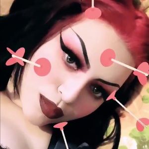 Meet your Posher, Adriana